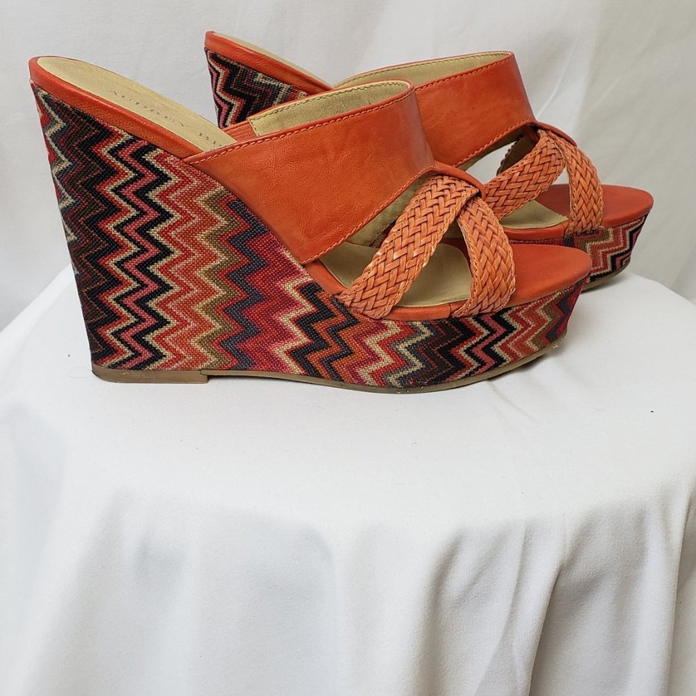 Audrey Brooke Summer Wedge